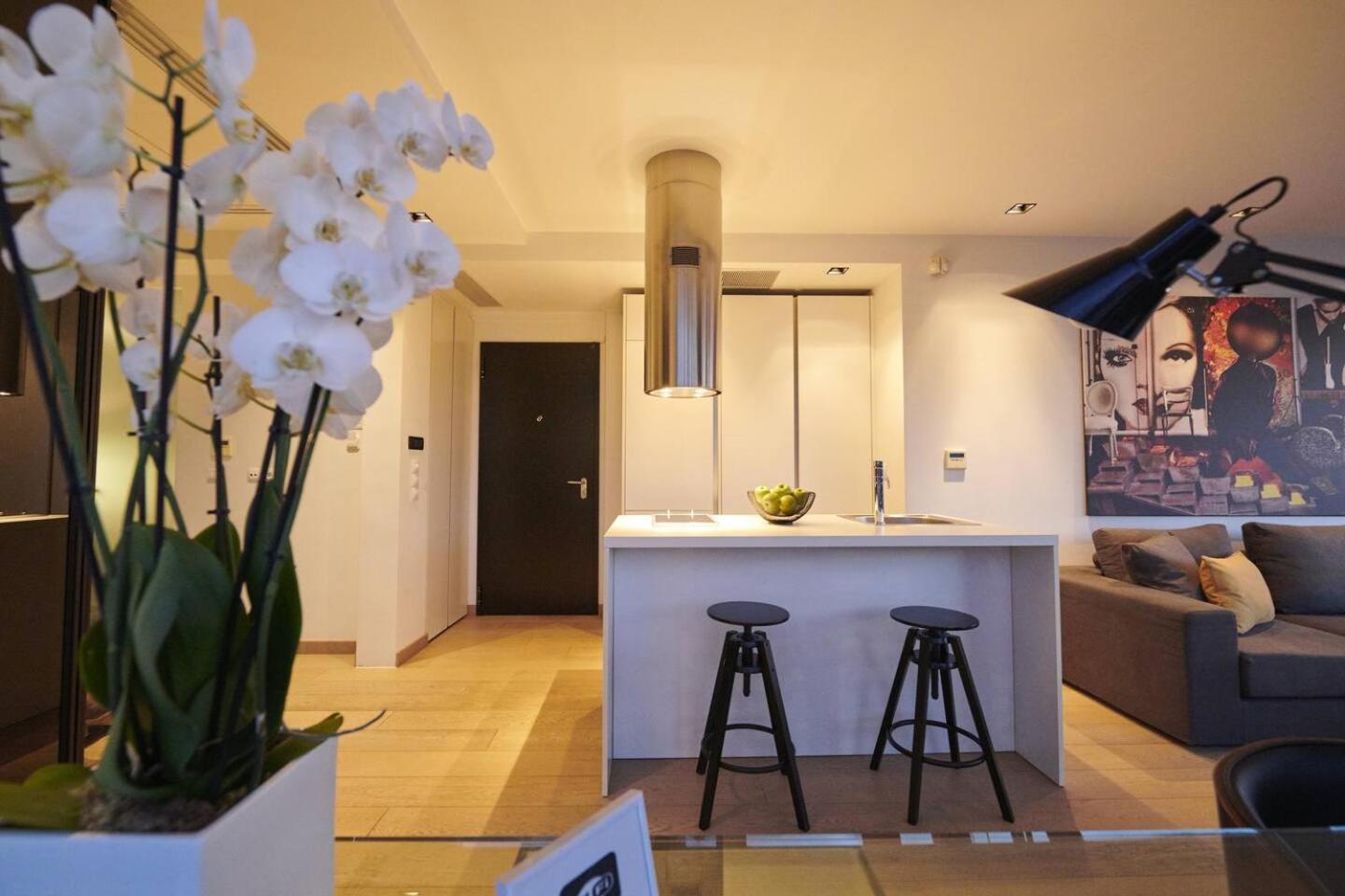 Ma Maison Nο 4, Downtown Loft , Short Walk To Acropolis, Ultra High Speed Internet 500 Mbps, Parking Upon Request, 1' From Metro Station เอเธนส์ ภายนอก รูปภาพ